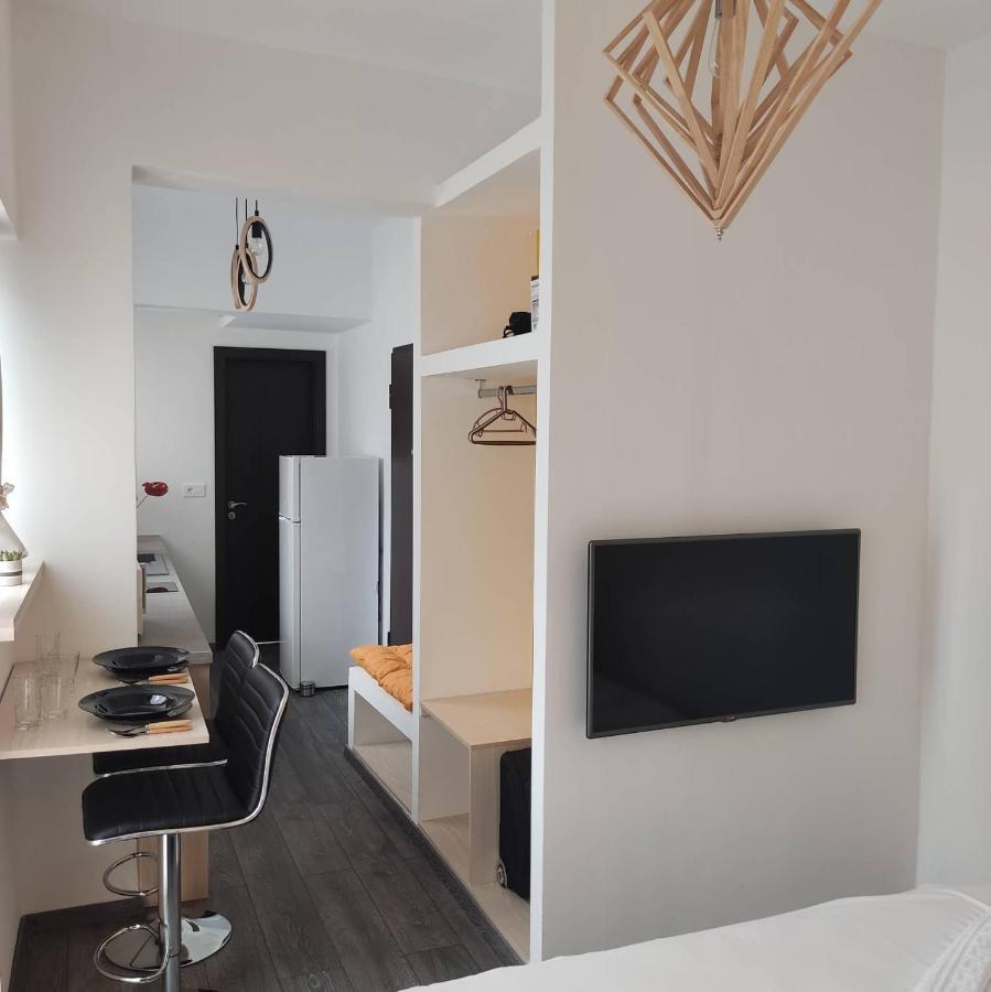 Petmeza Apartment 2 By Dimitropoulos Aigio Exteriör bild